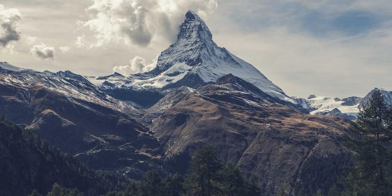 甘肃学区房改造指南：如何让兰州老旧学区房焕新，兼顾居住品质与教育地产价值